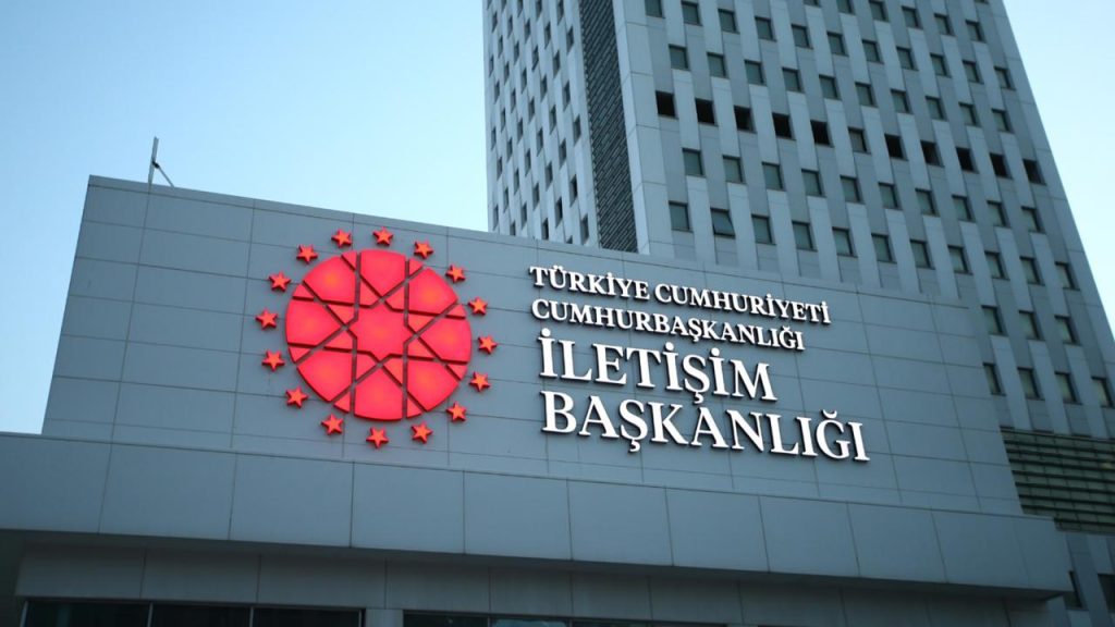 İletişim Başkanlığı KPSS Puanı 55 ve Üzeri 40 Yaş Altı Personel Alımı Yapacağını Duyurdu