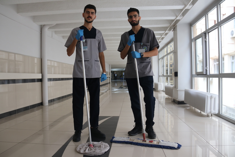 İŞKUR KPSS Şartsız 5 Bin 742 Personel Alımı Yapacağını Duyurdu