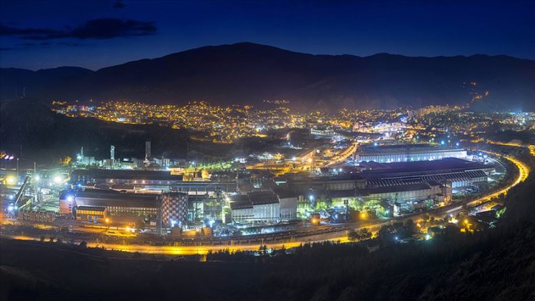 Karabük Demir ve Çelik Fabrikaları 100 İşçi Alımı Yapacağını Duyurdu