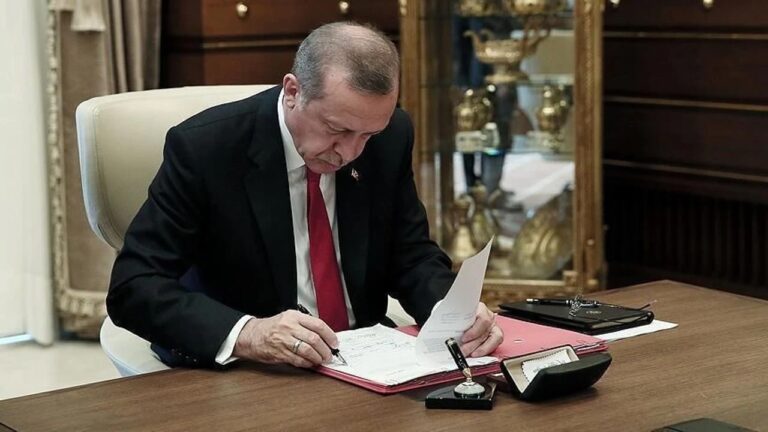 Erdoğan İmzaladı! Kamuya 13 Bin 665 Memur Kadrosu Açıklandı